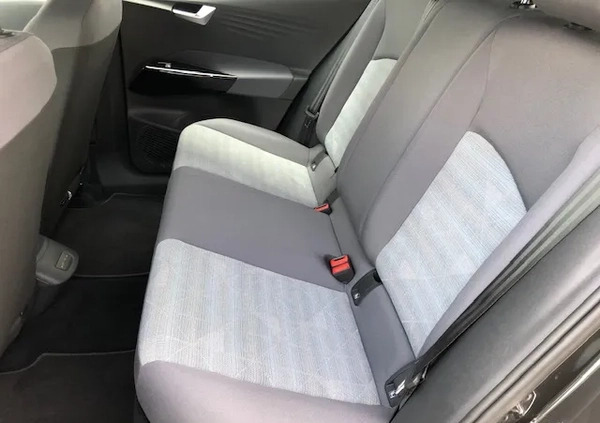 Volkswagen ID.3 cena 95700 przebieg: 54000, rok produkcji 2021 z Rymanów małe 781